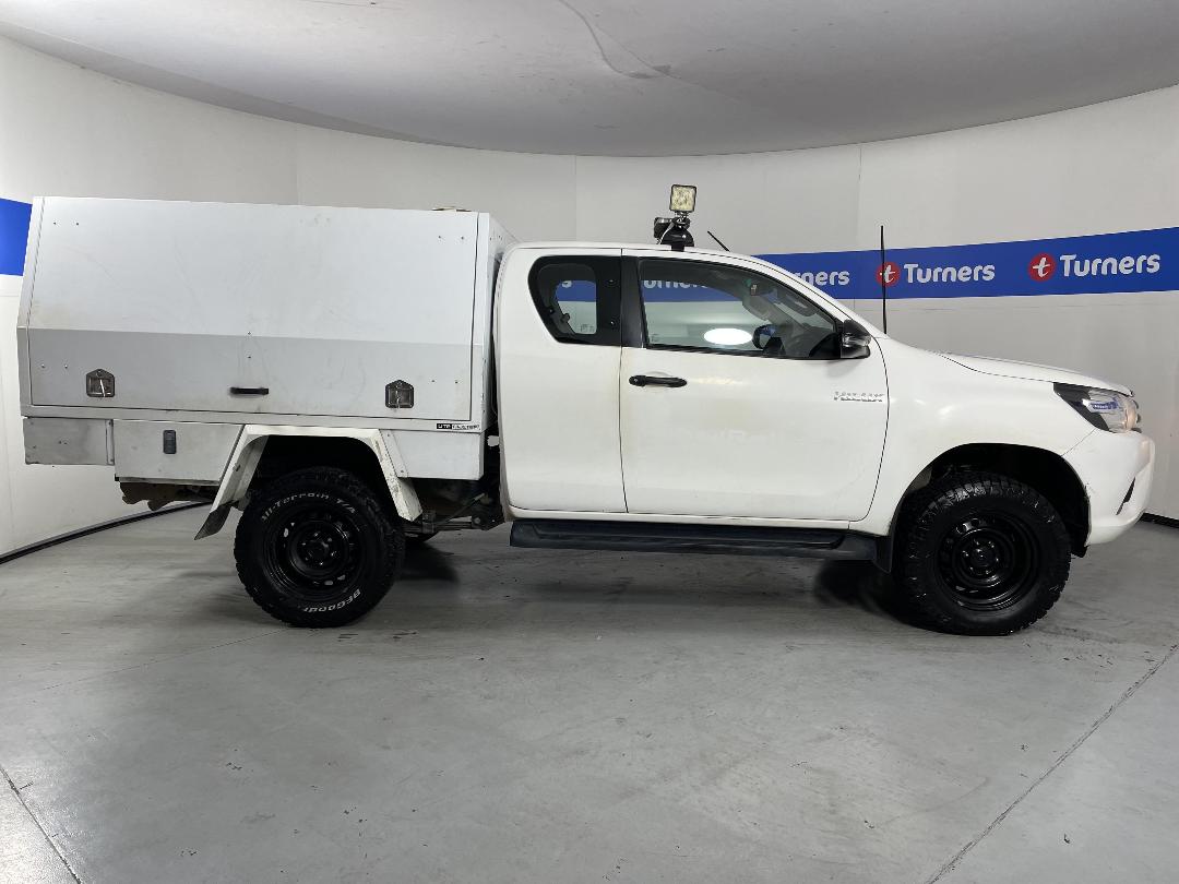 Photo '22' of Toyota Hilux Photo '22' of Toyota Hilux