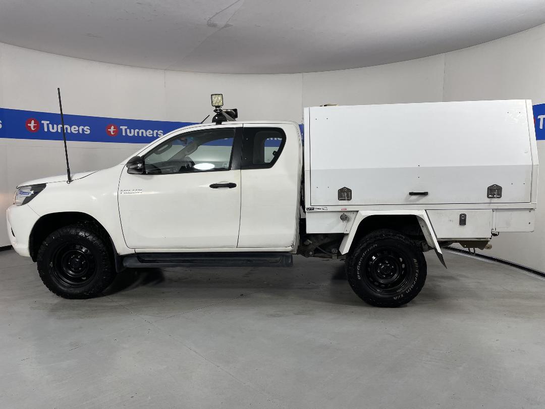 Photo '23' of Toyota Hilux Photo '23' of Toyota Hilux