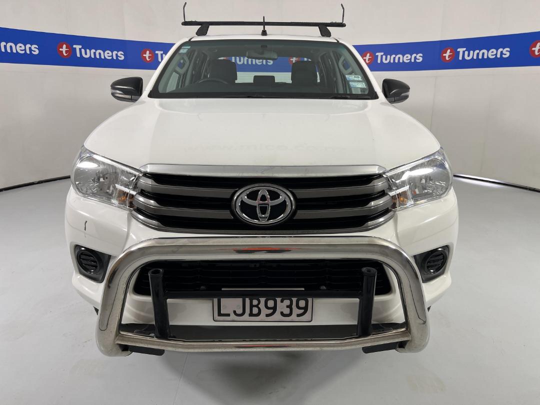 Photo '2' of Toyota Hilux