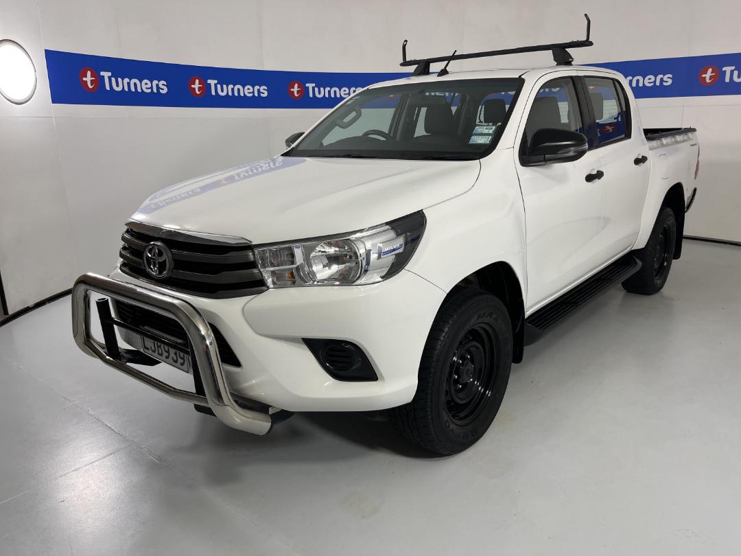 Photo '4' of Toyota Hilux