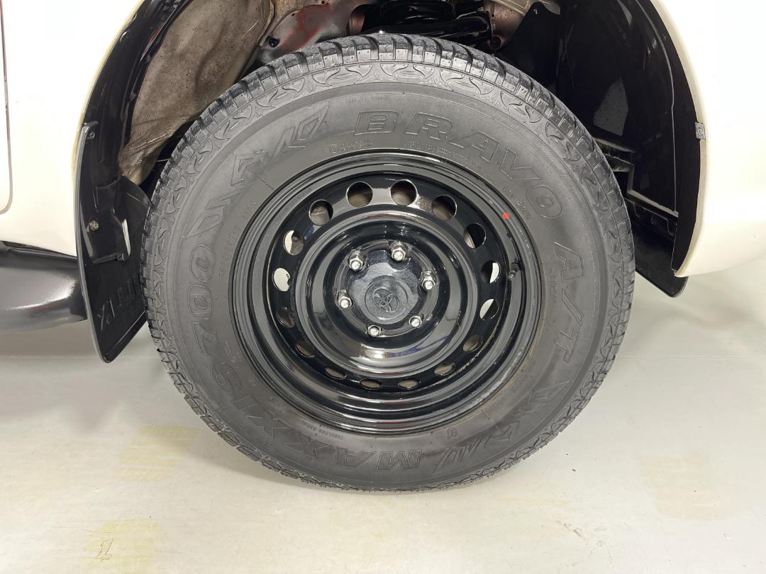 Photo '9' of Toyota Hilux