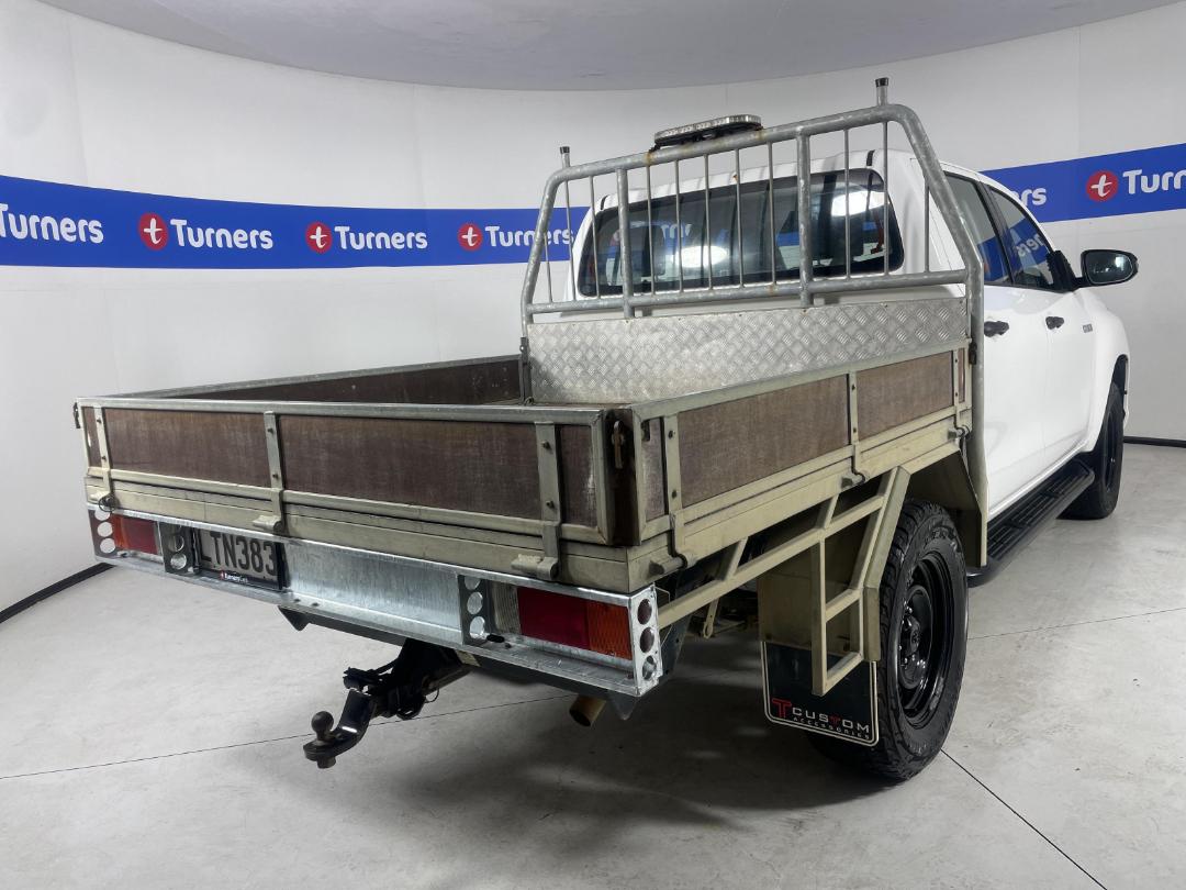 Photo '7' of Toyota Hilux