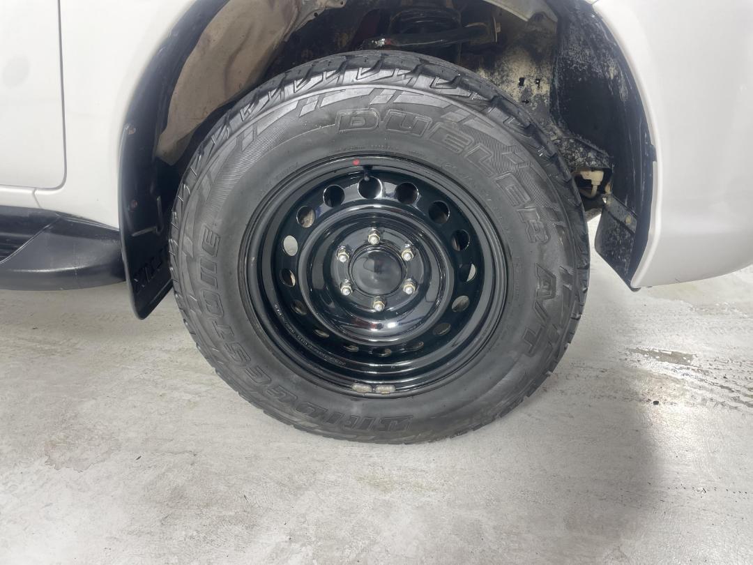 Photo '9' of Toyota Hilux