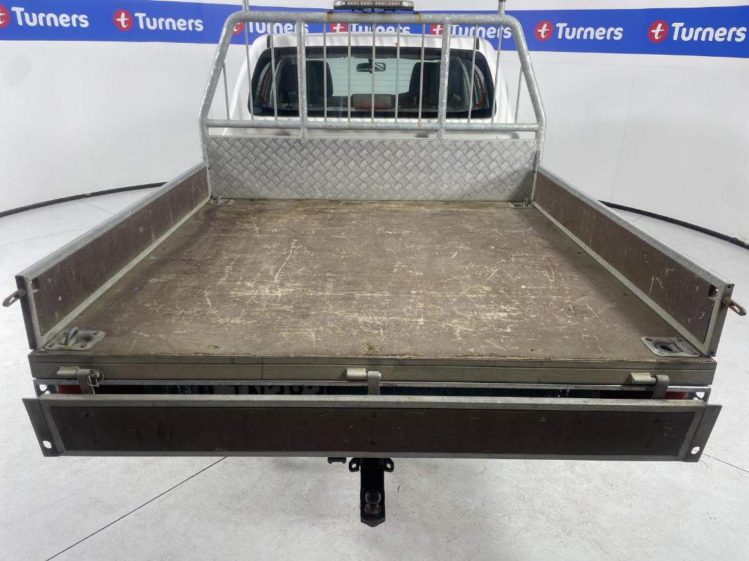 Photo '14' of Toyota Hilux