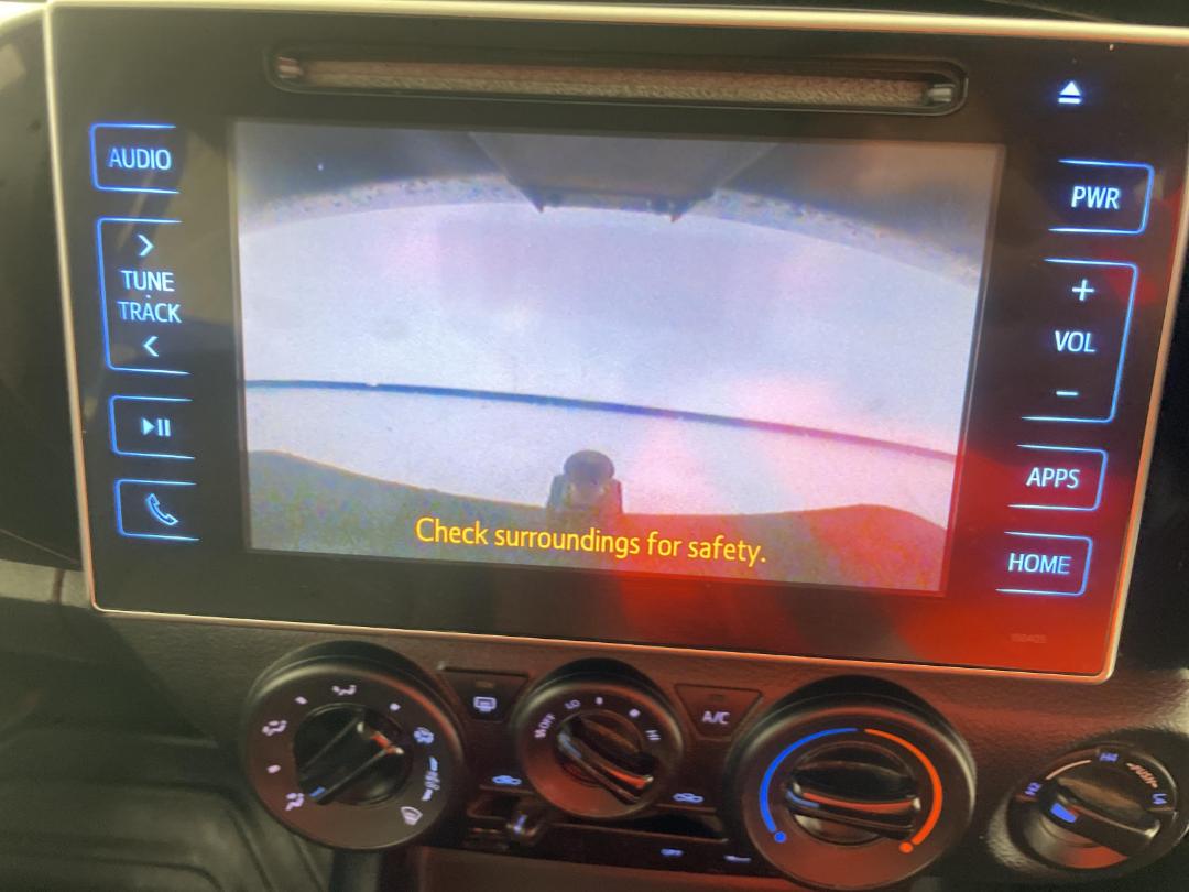 Photo '24' of Toyota Hilux