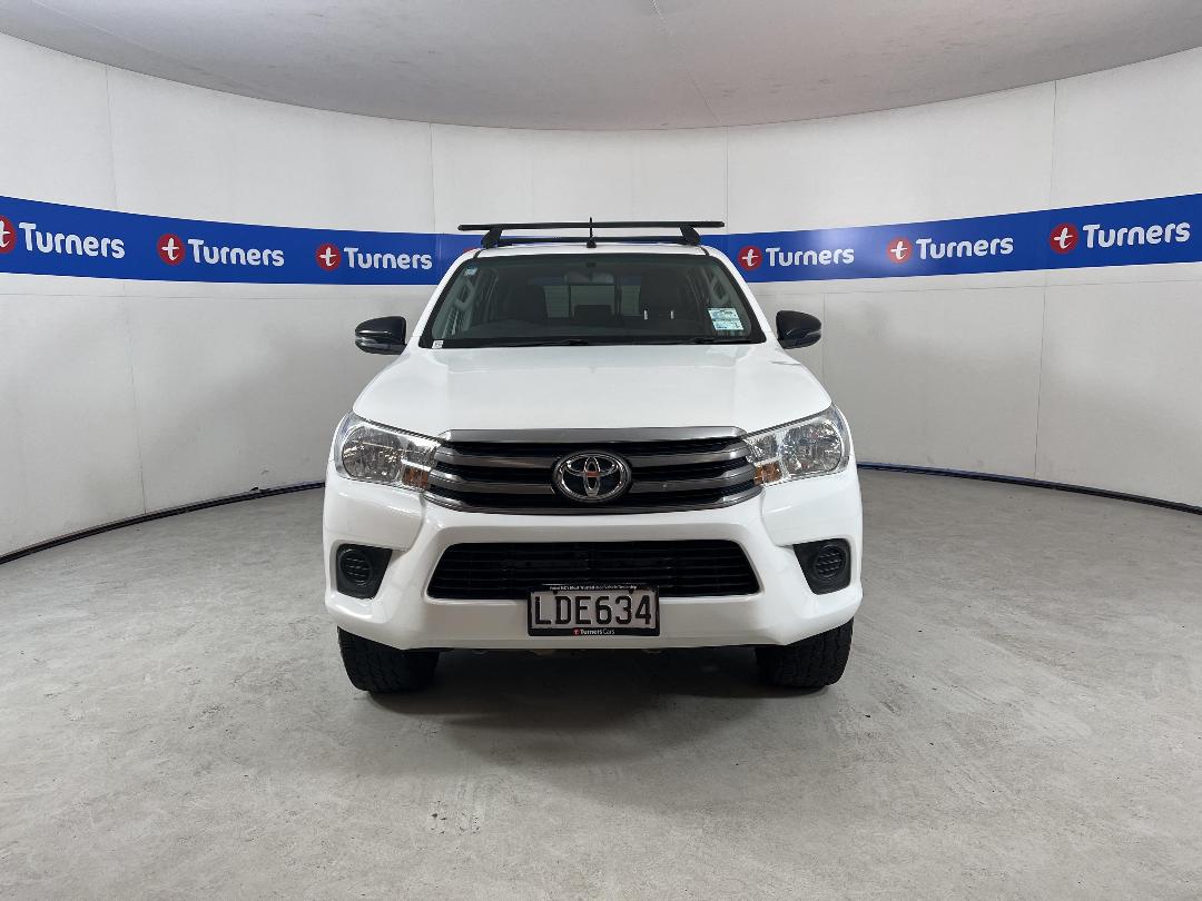 Photo '2' of Toyota Hilux Photo '2' of Toyota Hilux