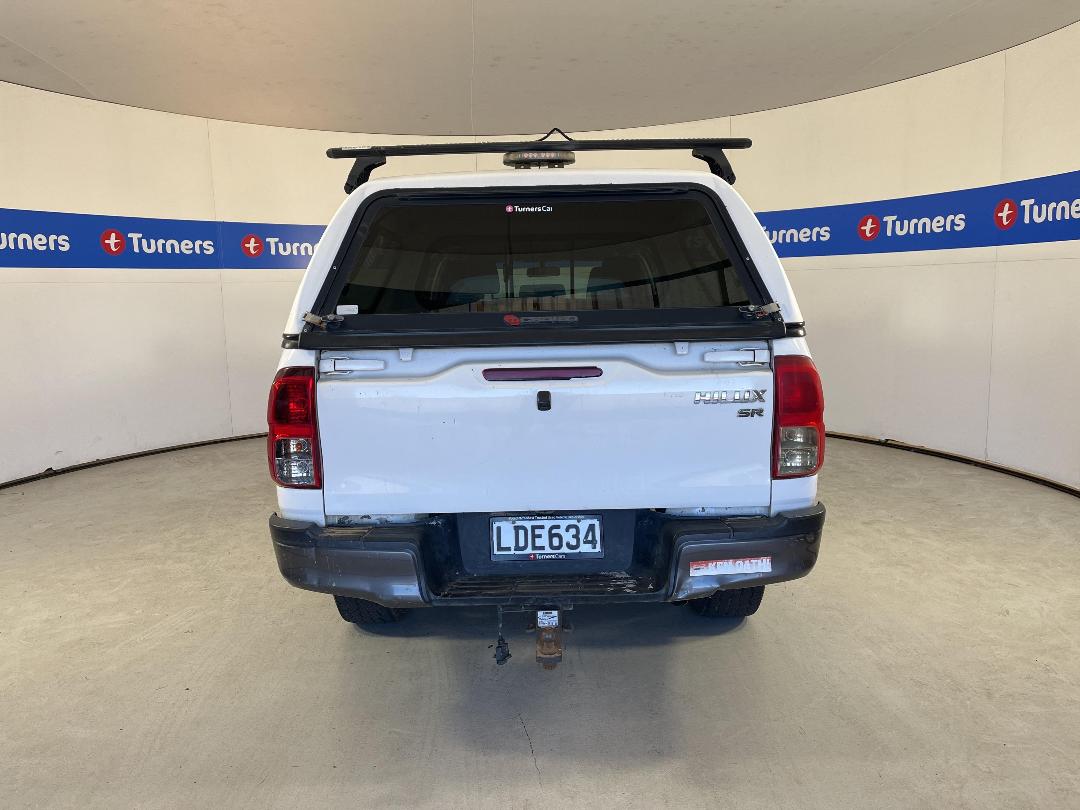 Photo '6' of Toyota Hilux Photo '6' of Toyota Hilux