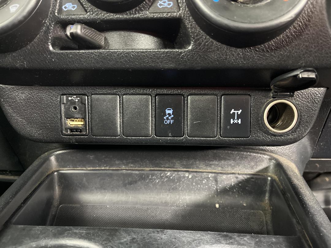 Photo '31' of Toyota Hilux Photo '31' of Toyota Hilux