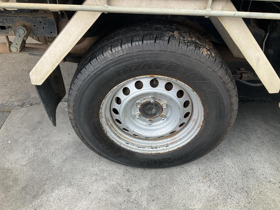 Photo '20' of Toyota Hilux SR TD DC/CC Photo '20' of Toyota Hilux SR TD DC/CC