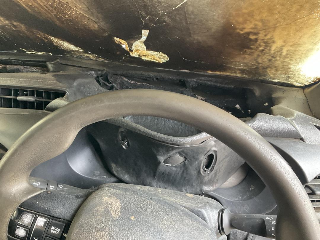 Photo '28' of Toyota Hilux SR TD DC/CC Photo '28' of Toyota Hilux SR TD DC/CC