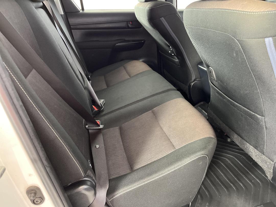 Photo '20' of Toyota Hilux