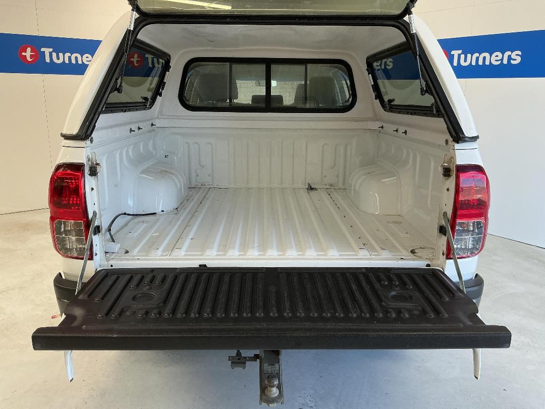 Photo '14' of Toyota Hilux Photo '14' of Toyota Hilux