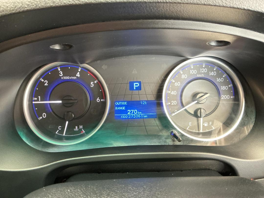 Photo '21' of Toyota Hilux