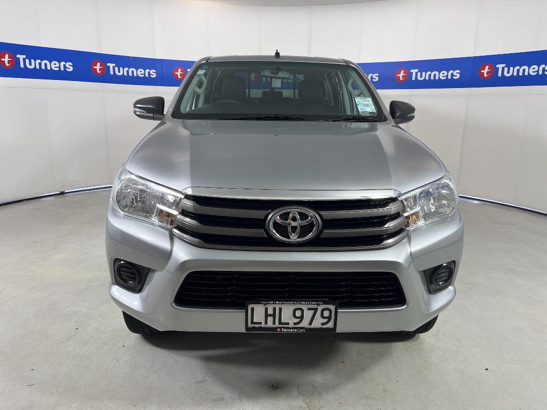 Photo '2' of Toyota Hilux Photo '2' of Toyota Hilux
