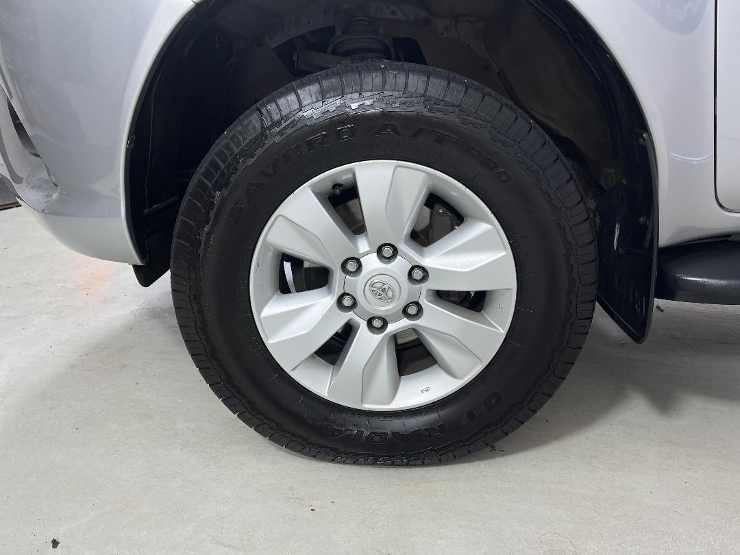 Photo '10' of Toyota Hilux Photo '10' of Toyota Hilux