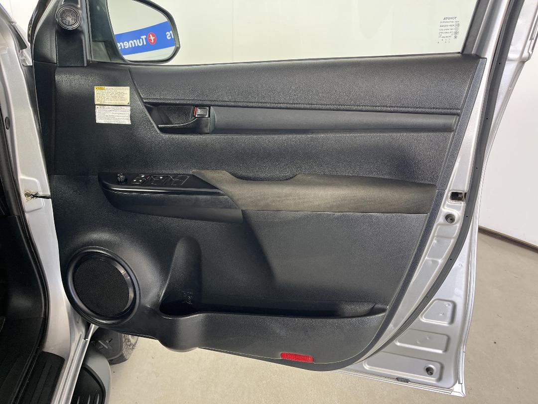Photo '15' of Toyota Hilux Photo '15' of Toyota Hilux