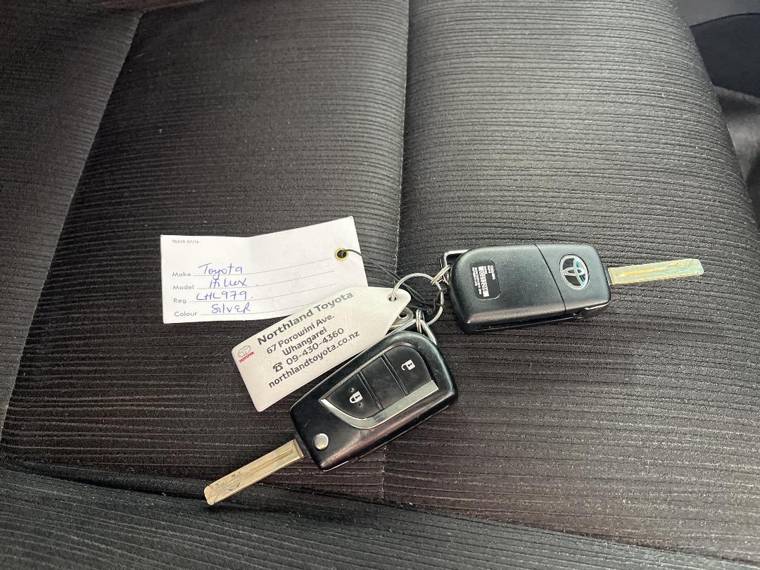 Photo '22' of Toyota Hilux Photo '22' of Toyota Hilux