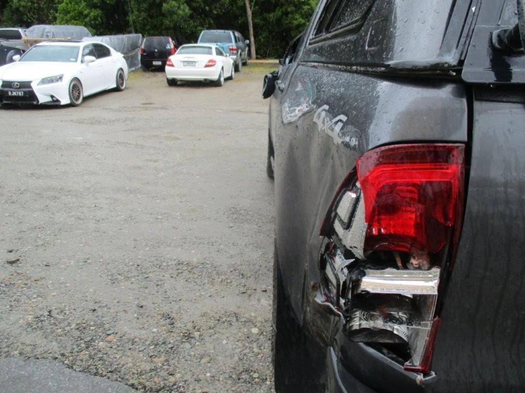 Photo '19' of Toyota Hilux SR5 Cruiser TD DC