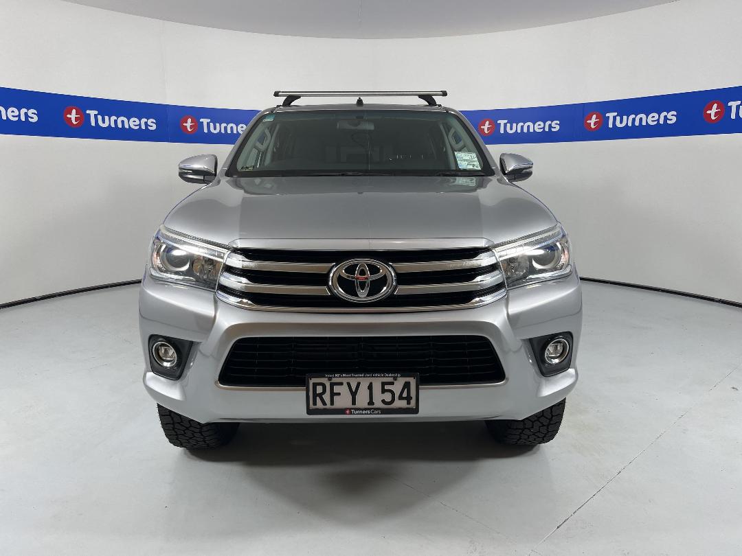 Photo '2' of Toyota Hilux
