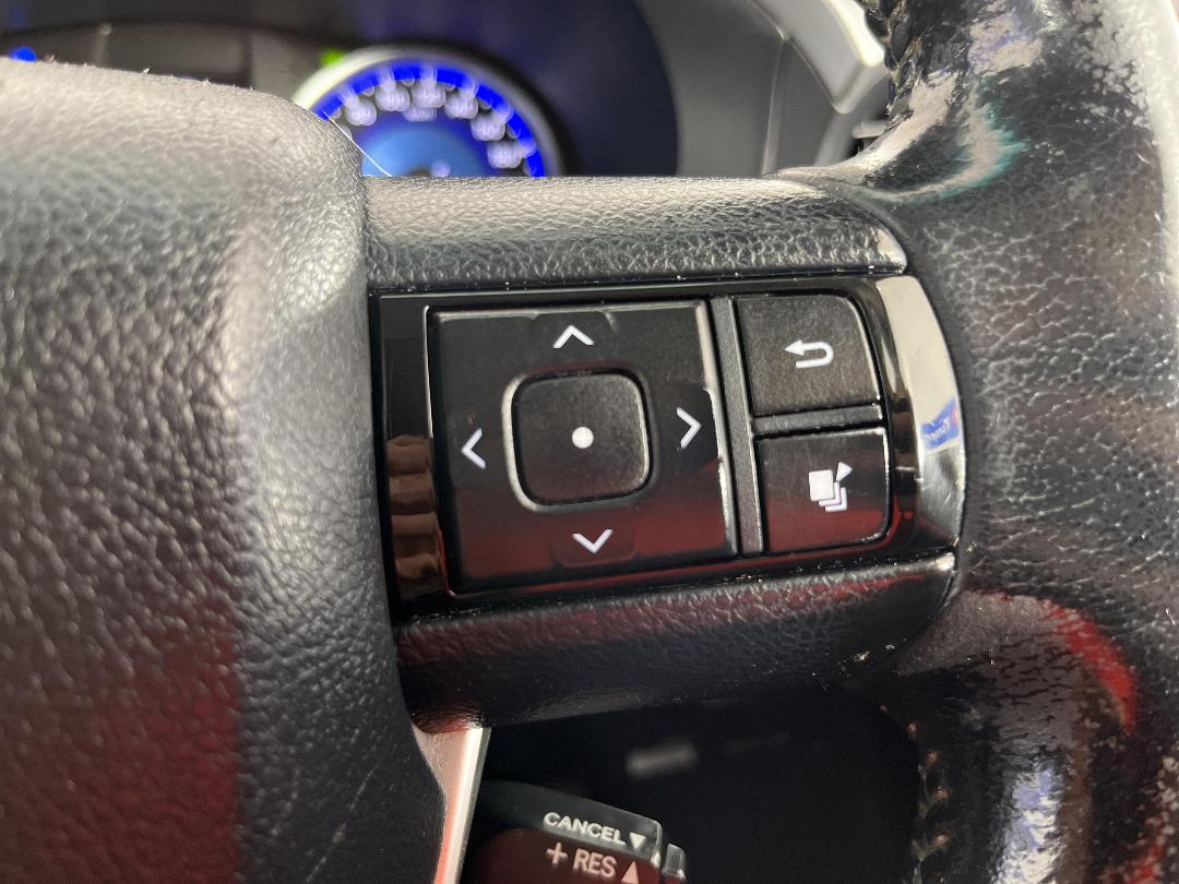 Photo '23' of Toyota Hilux