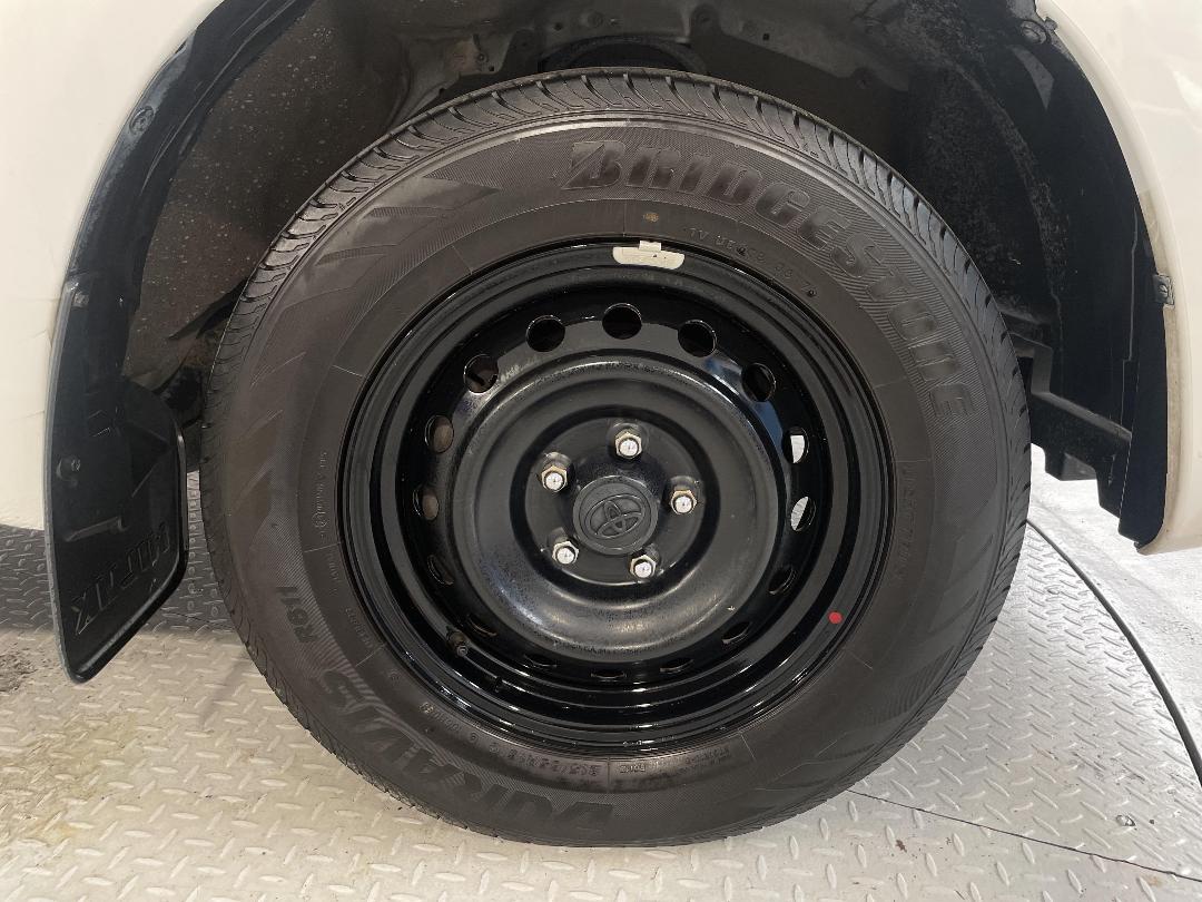 Photo '9' of Toyota Hilux