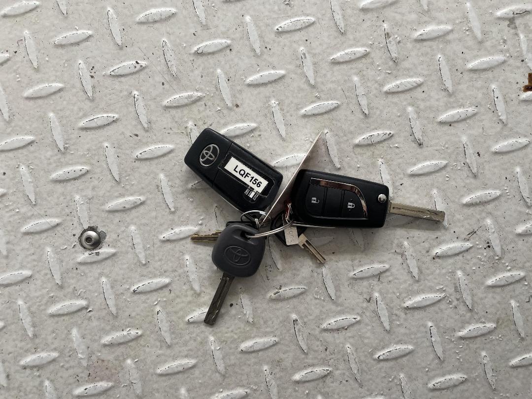 Photo '22' of Toyota Hilux