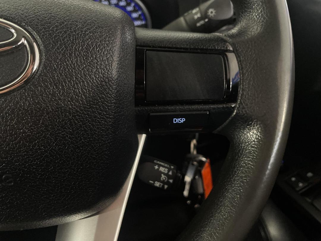 Photo '27' of Toyota Hilux