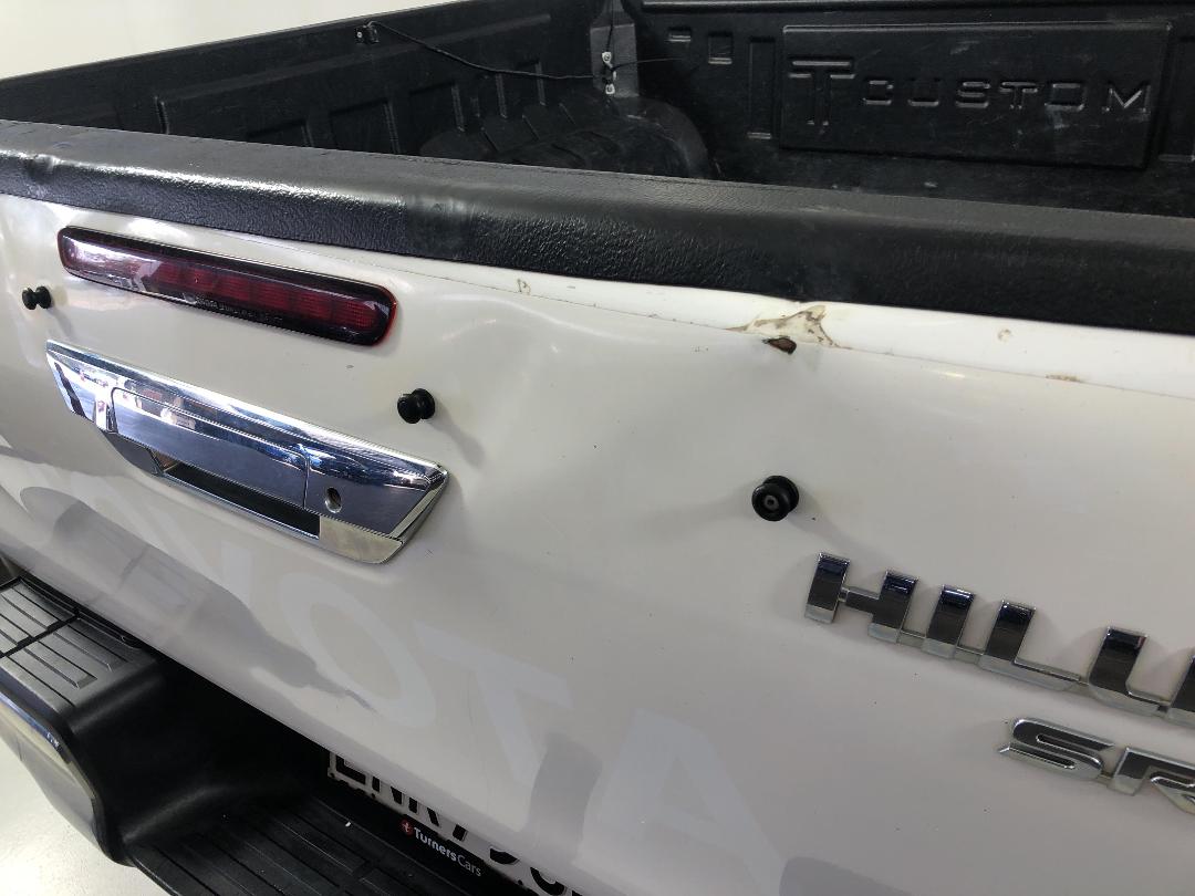 Photo '28' of Toyota Hilux Photo '28' of Toyota Hilux