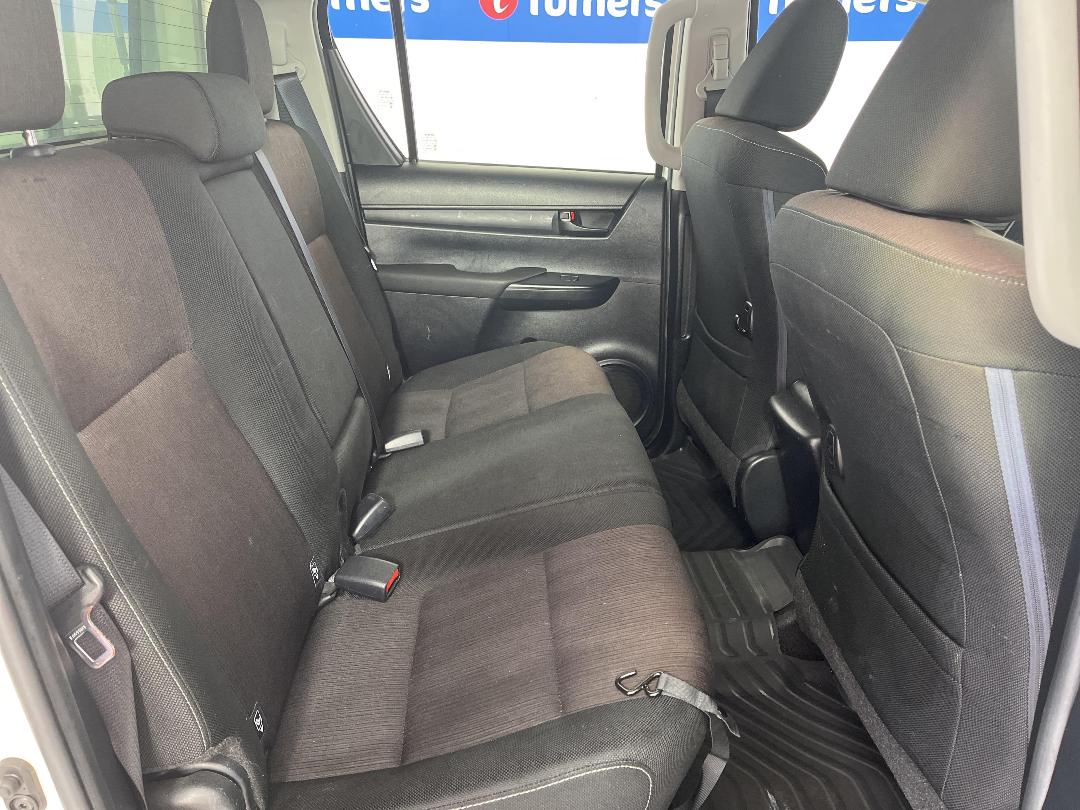 Photo '20' of Toyota Hilux