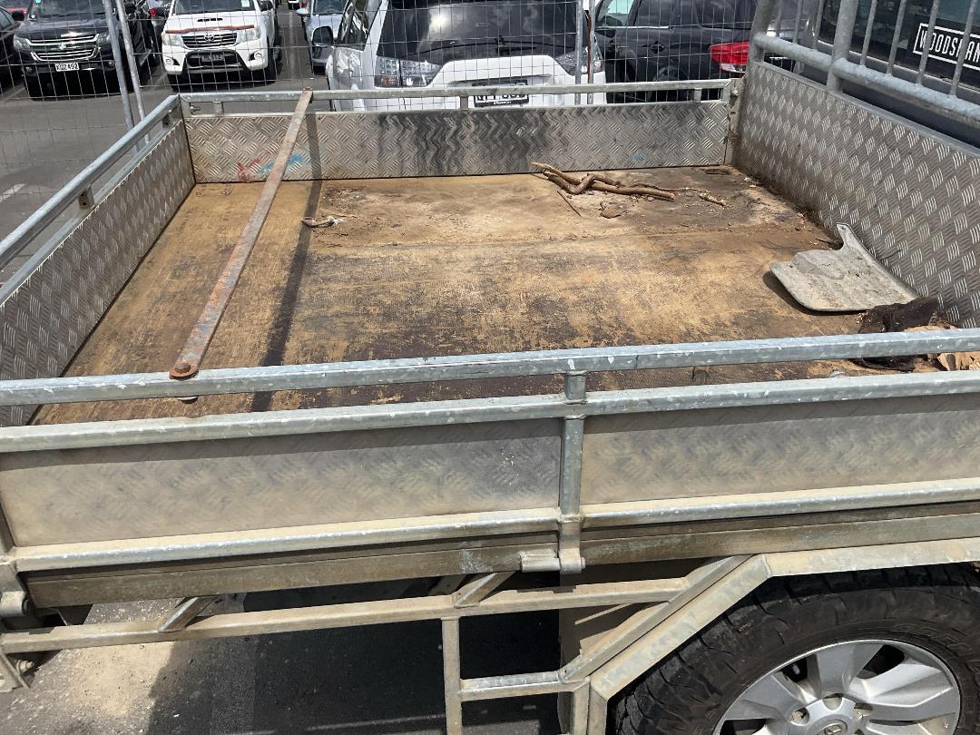 Photo '14' of Toyota Hilux SR TD DC/CC