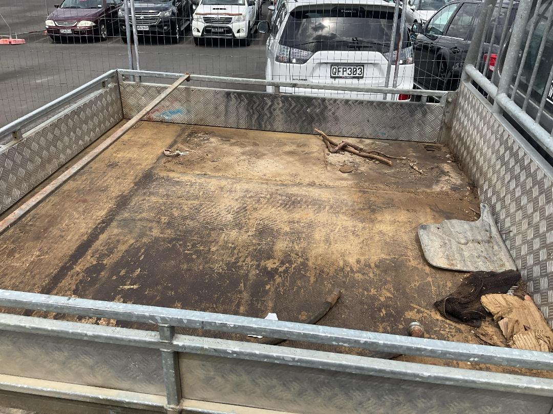 Photo '22' of Toyota Hilux SR TD DC/CC