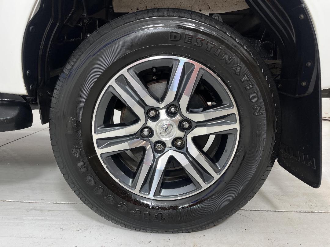 Photo '11' of Toyota Hilux Photo '11' of Toyota Hilux