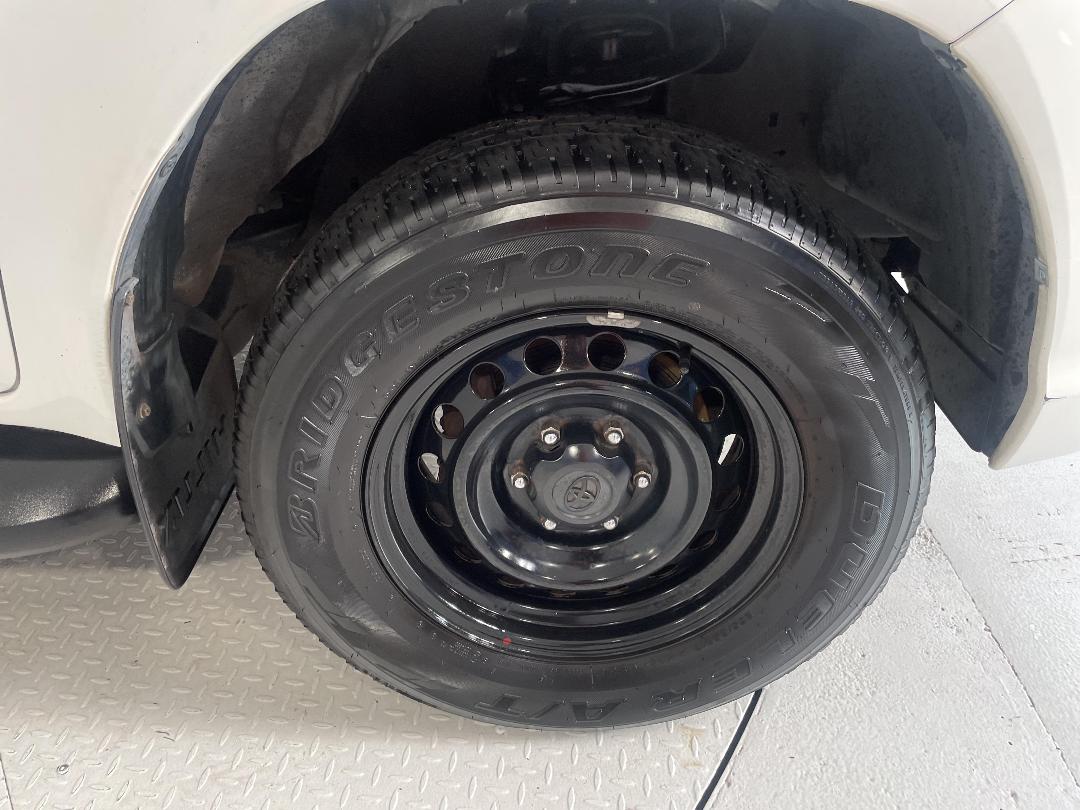 Photo '9' of Toyota Hilux Photo '9' of Toyota Hilux