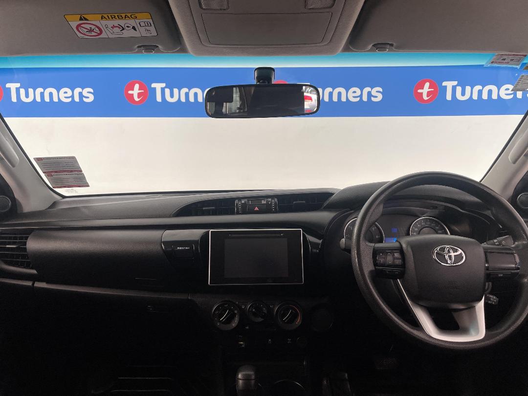 Photo '17' of Toyota Hilux Photo '17' of Toyota Hilux