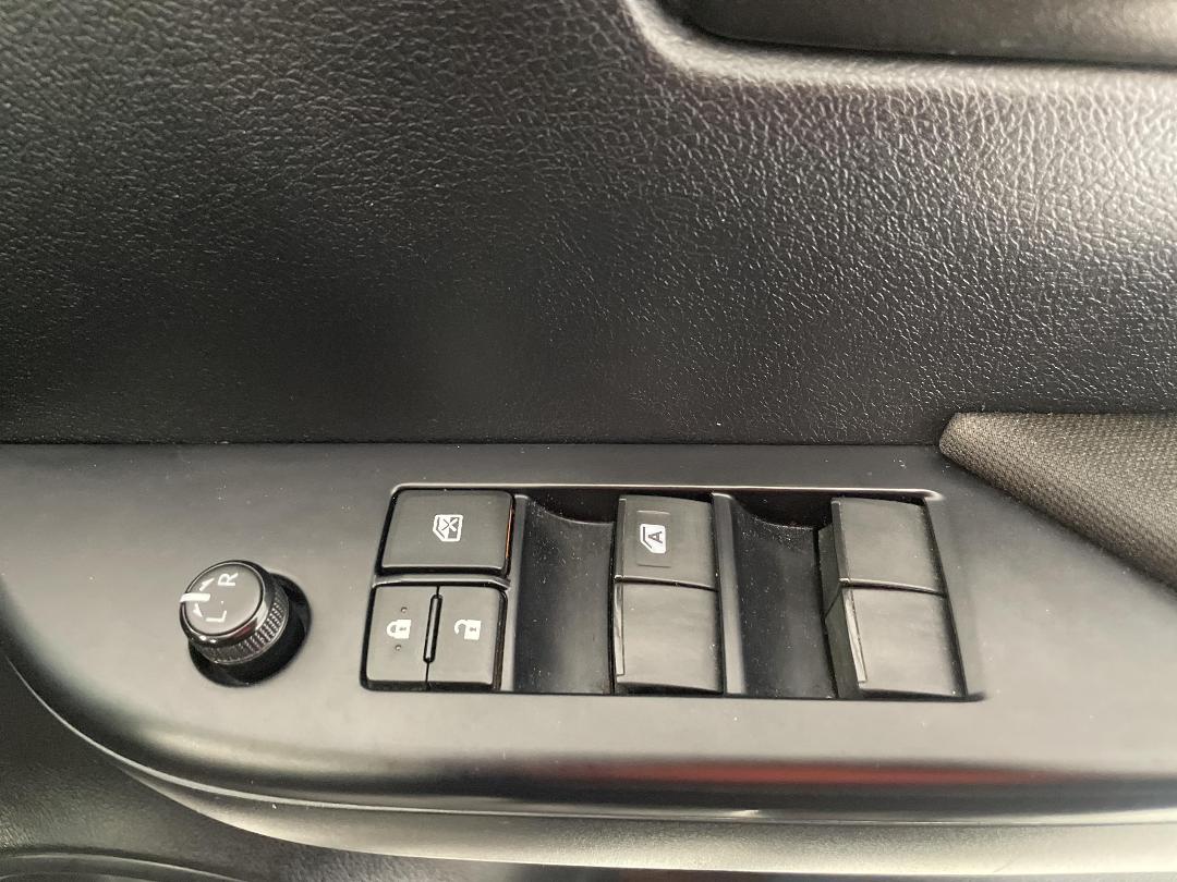 Photo '23' of Toyota Hilux Photo '23' of Toyota Hilux