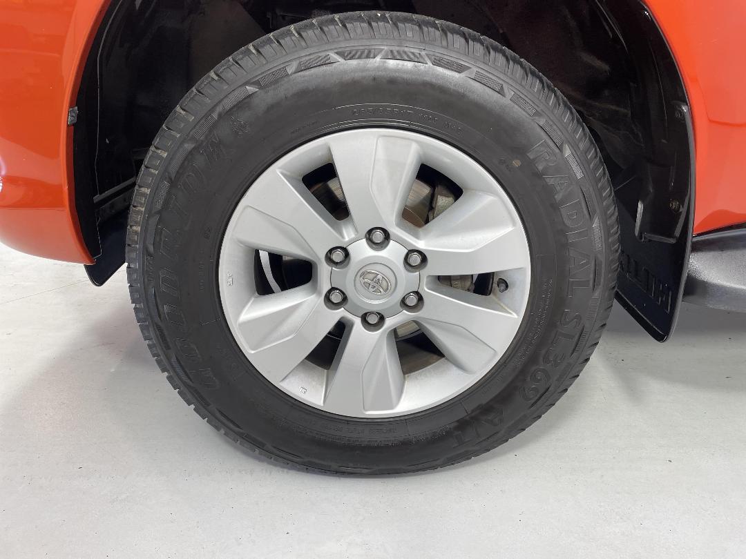 Photo '10' of Toyota Hilux Photo '10' of Toyota Hilux