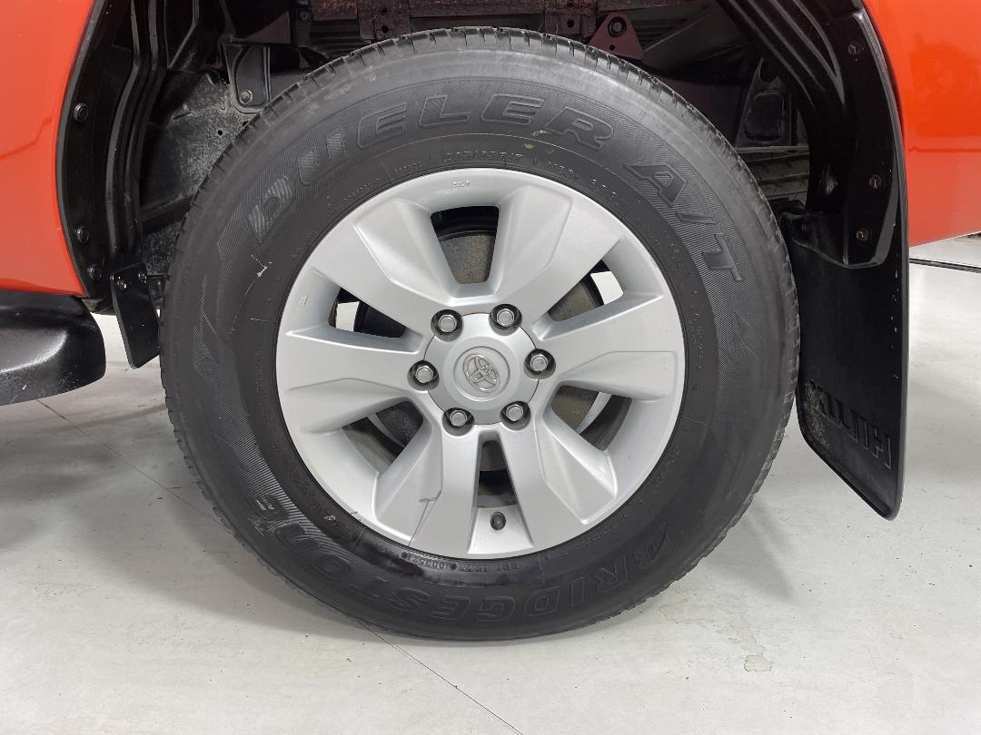 Photo '11' of Toyota Hilux Photo '11' of Toyota Hilux