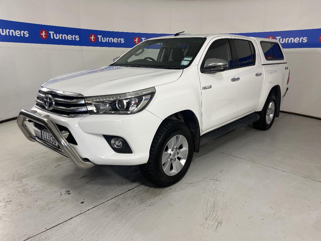 Photo '4' of Toyota Hilux