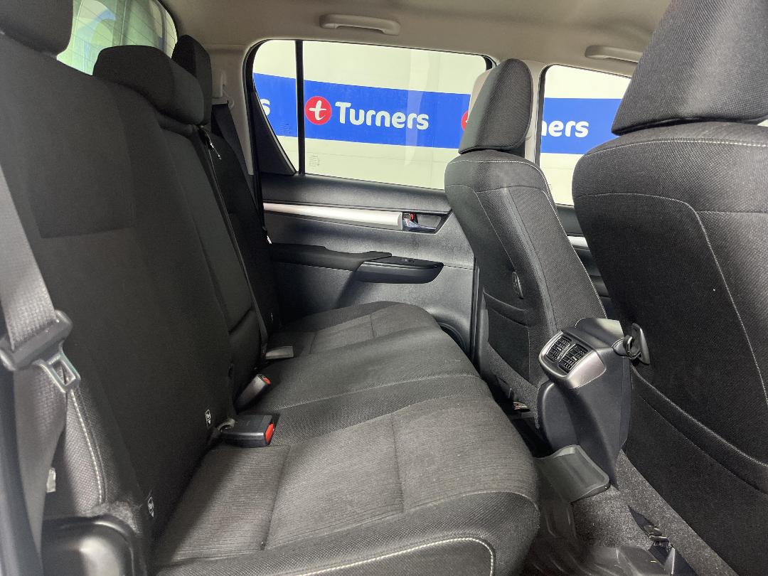 Photo '20' of Toyota Hilux