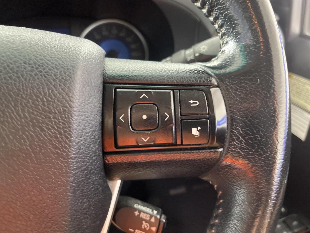 Photo '26' of Toyota Hilux