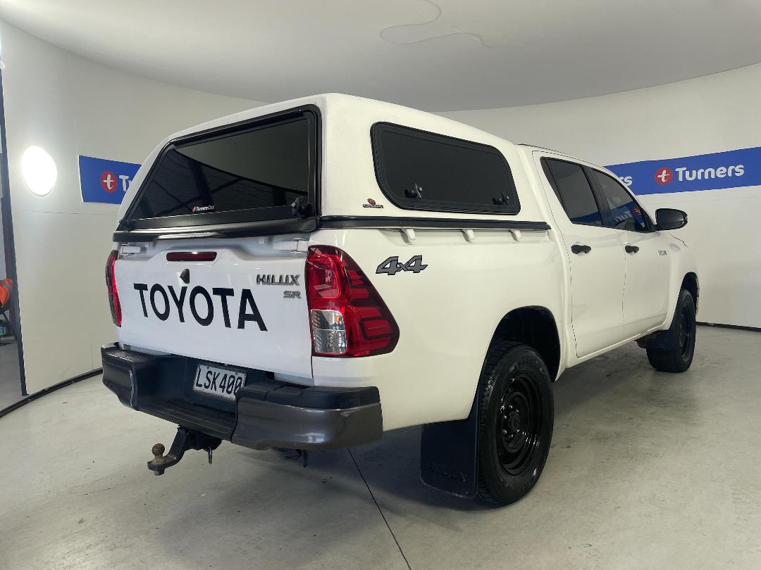 Photo '7' of Toyota Hilux