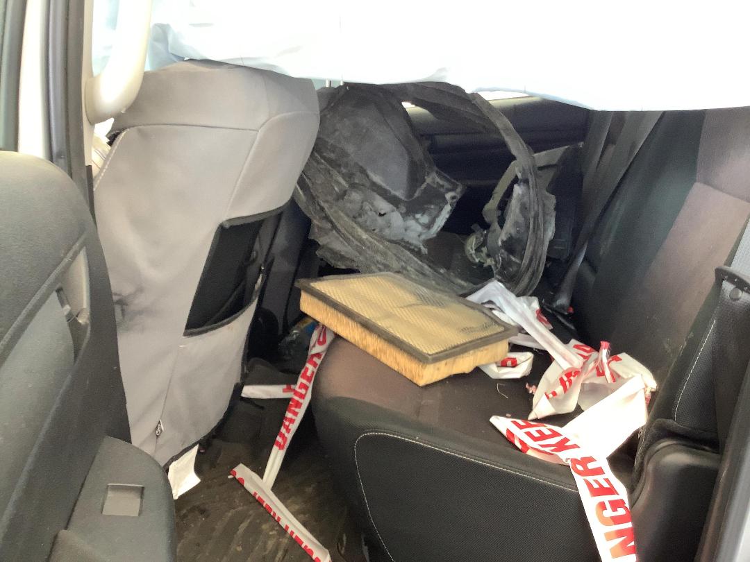 Photo '10' of Toyota Hilux SR TD DC