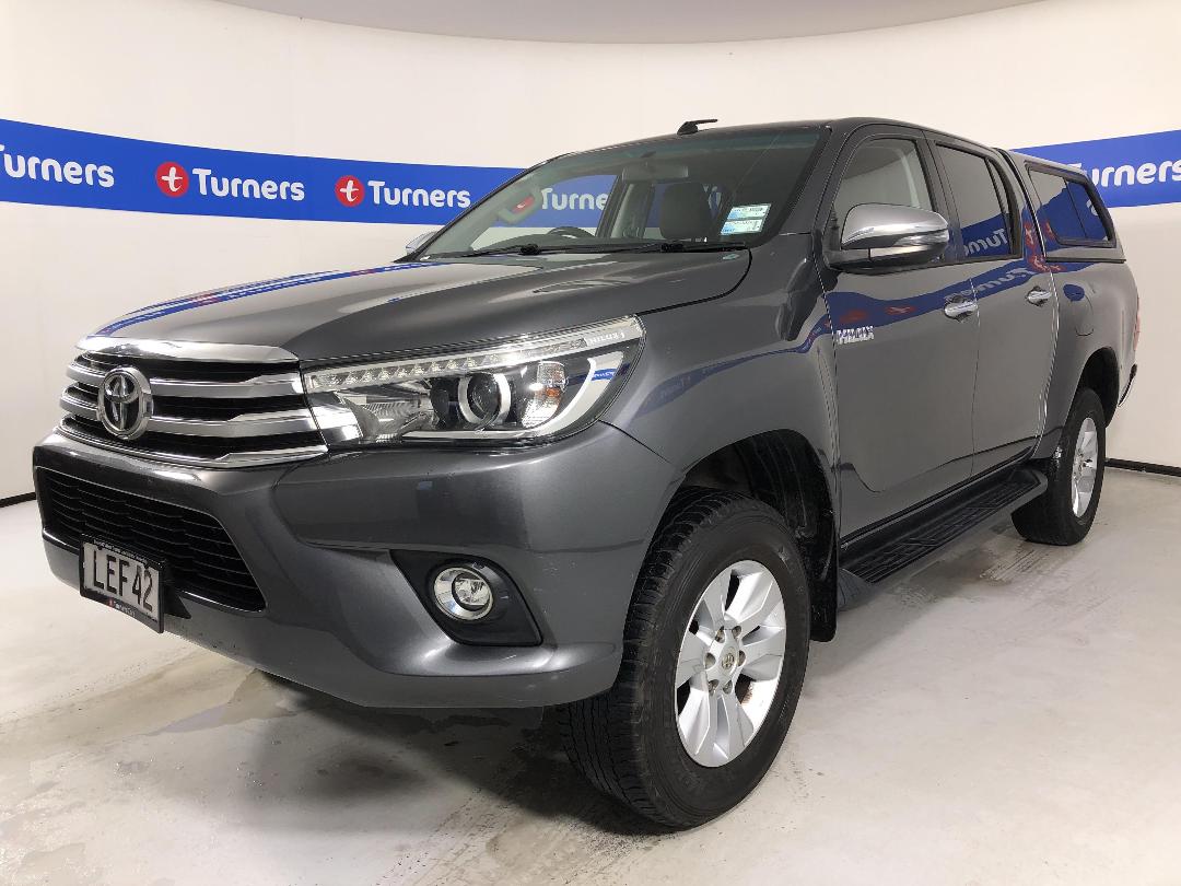 Photo '4' of Toyota Hilux