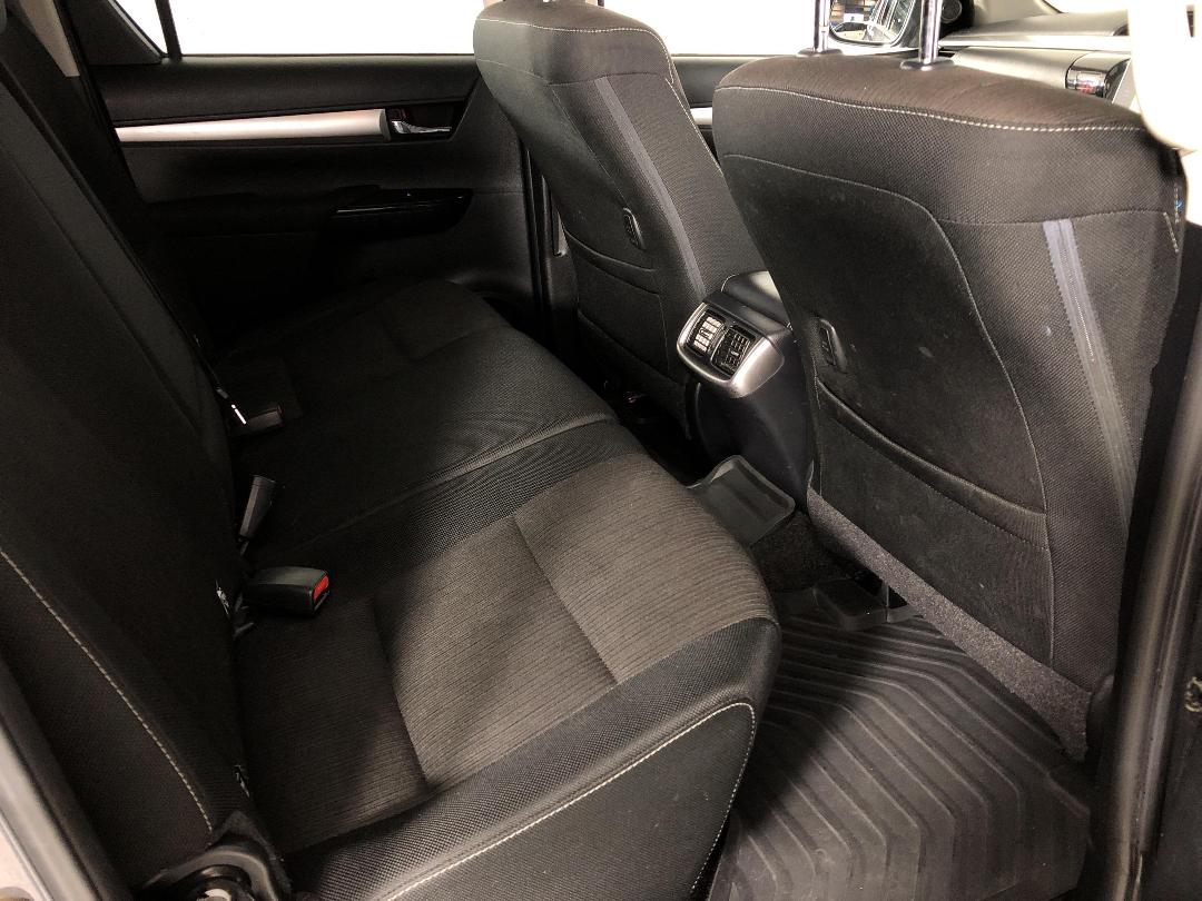 Photo '20' of Toyota Hilux