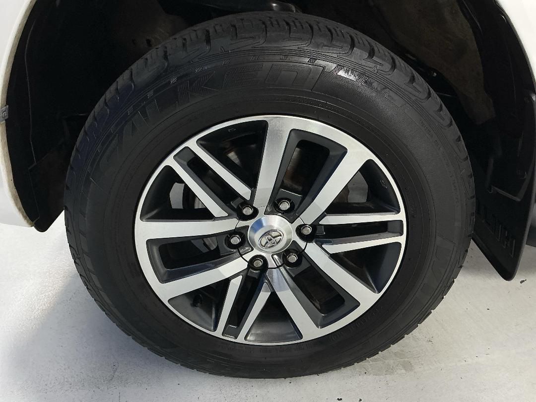 Photo '10' of Toyota Hilux Photo '10' of Toyota Hilux