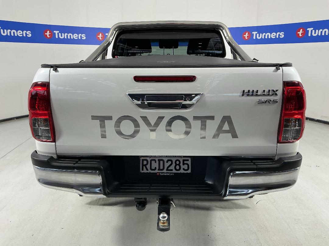 Photo '6' of Toyota Hilux Photo '6' of Toyota Hilux