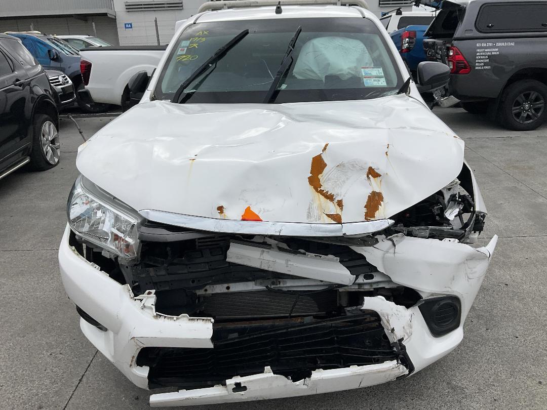 Photo '2' of Toyota Hilux S TD EC