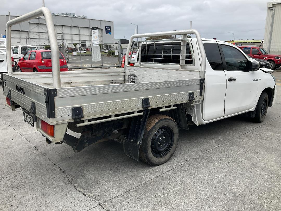 Photo '5' of Toyota Hilux S TD EC
