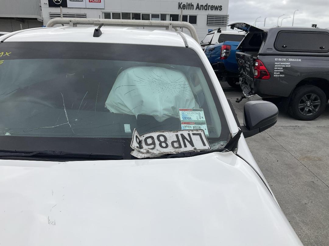 Photo '14' of Toyota Hilux S TD EC