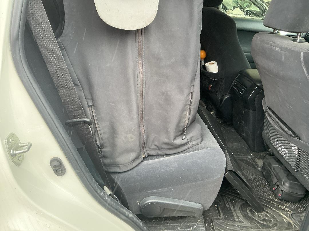 Photo '6' of Toyota Landcruiser Prado GX Photo '6' of Toyota Landcruiser Prado GX